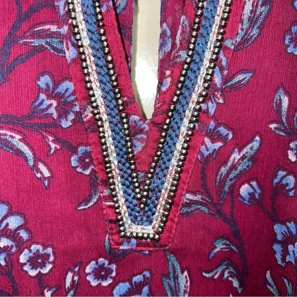 Hollister Burgundy Halter Beaded Neckline Floral Tank Blouse Size Small - Picture 5 of 13